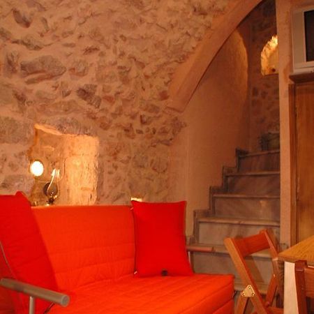Stoneapartments, Γ Κωσταλοσ Και Σια Οε Avgonima المظهر الخارجي الصورة