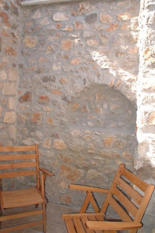Stoneapartments, Γ Κωσταλοσ Και Σια Οε Avgonima المظهر الخارجي الصورة