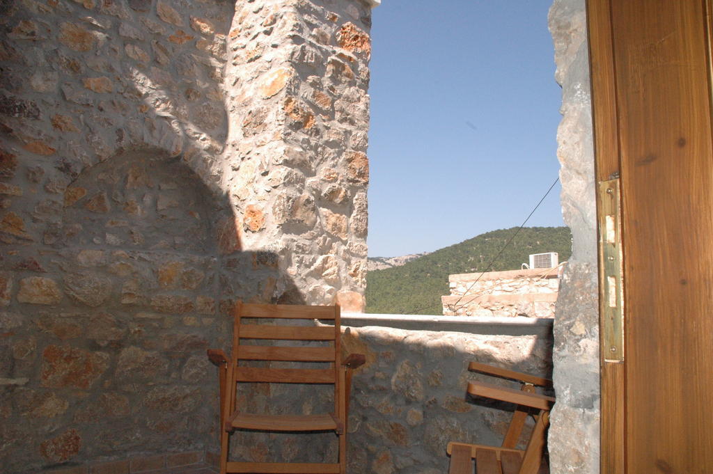 Stoneapartments, Γ Κωσταλοσ Και Σια Οε Avgonima المظهر الخارجي الصورة